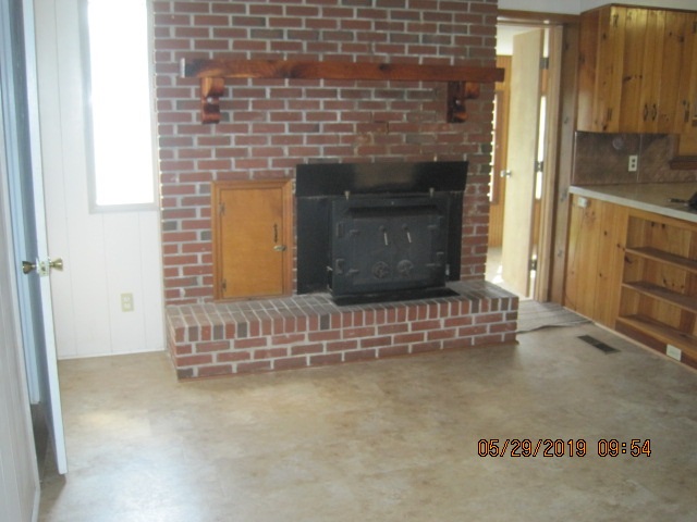 1013 South Blackstock Road Landrum, SC 29356 - Photo 4 of 11