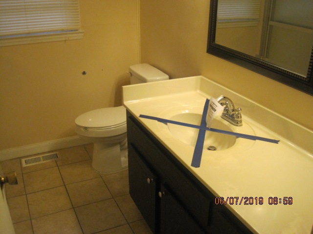 1013 South Blackstock Road Landrum, SC 29356 - Photo 8 of 11