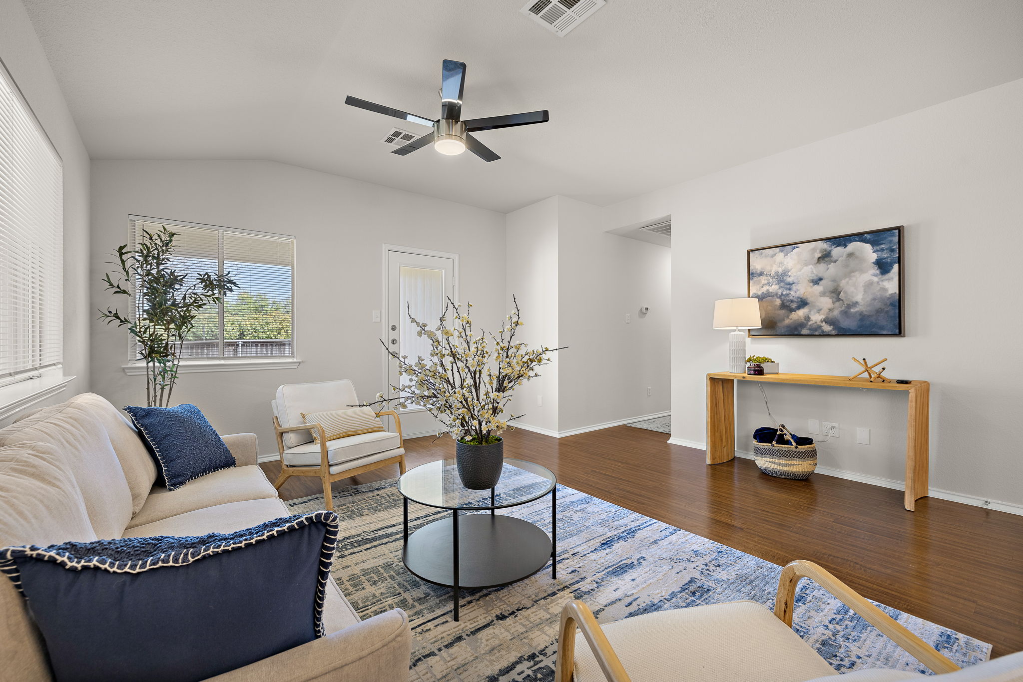 521 Fort Thomas Place Round Rock, TX 78664 - Photo 3 of 26