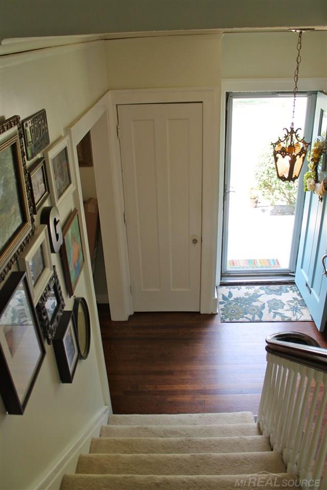 1134 Nottingham Road Grosse Pointe Park, MI 48230 - Photo 7 of 44
