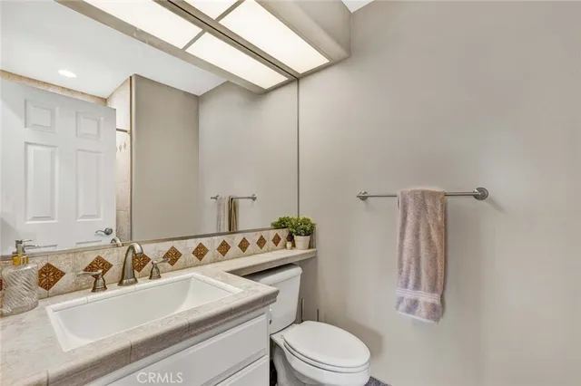 $1,049,000 | 2346 Tryall, Tustin, CA 92782