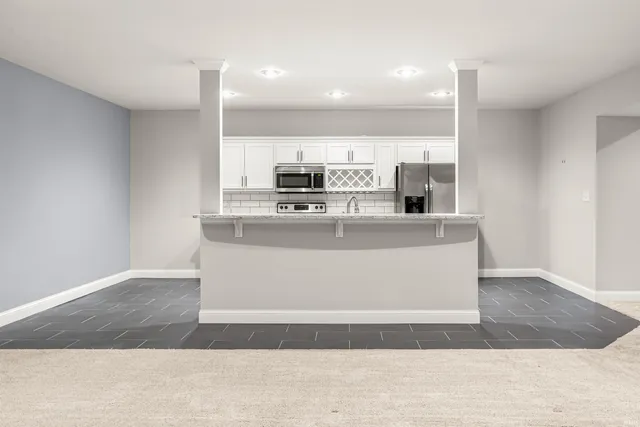 $799,999 | 1062 North Admirals Pointe Drive, Lafayette, IN 47909