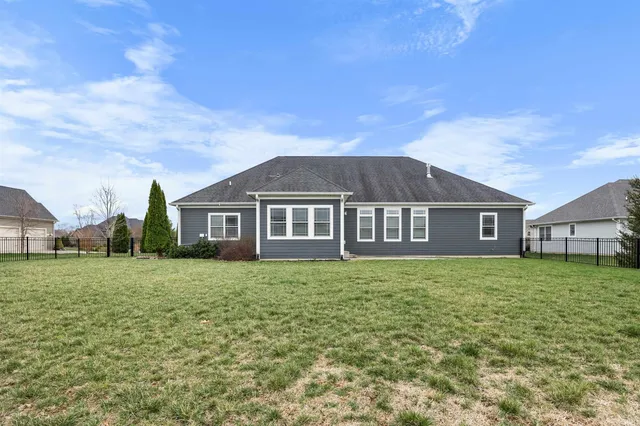 $799,999 | 1062 North Admirals Pointe Drive, Lafayette, IN 47909