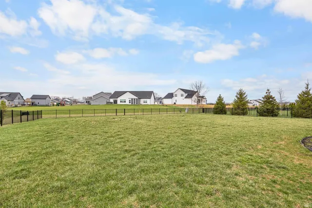 $799,999 | 1062 North Admirals Pointe Drive, Lafayette, IN 47909