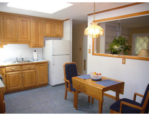 44 Pine Ridge Road Westford, MA 01886 - Photo 5 of 11 Gallery Image 5
