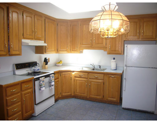 44 Pine Ridge Road Westford, MA 01886 - Photo 6 of 11 Gallery Image 6