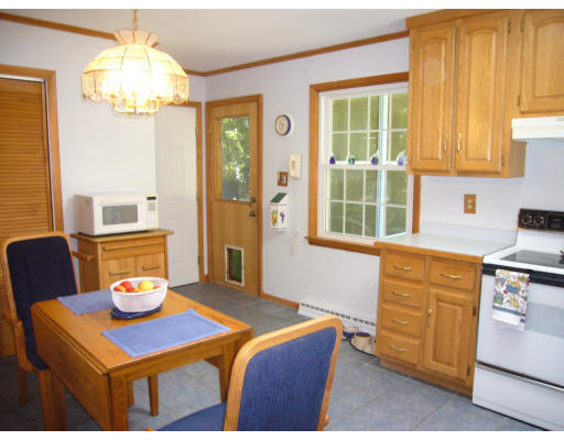 44 Pine Ridge Road Westford, MA 01886 - Photo 7 of 11 Gallery Image 7