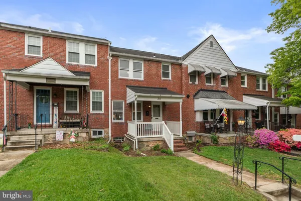$300,000 | 30 South Prospect Avenue, Catonsville, MD 21228