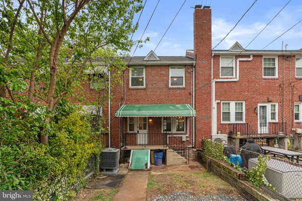 $300,000 | 30 South Prospect Avenue, Catonsville, MD 21228