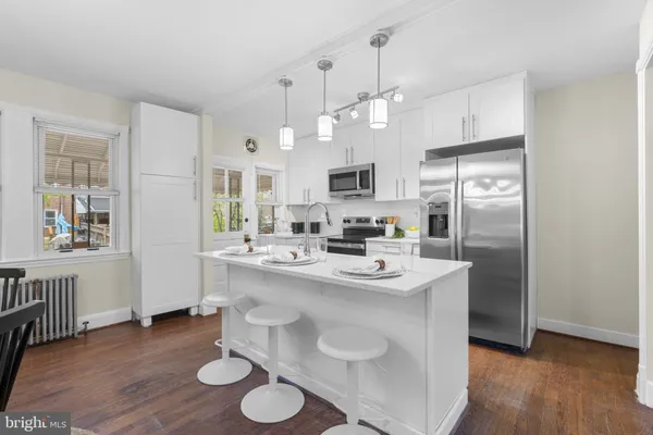 $300,000 | 30 South Prospect Avenue, Catonsville, MD 21228