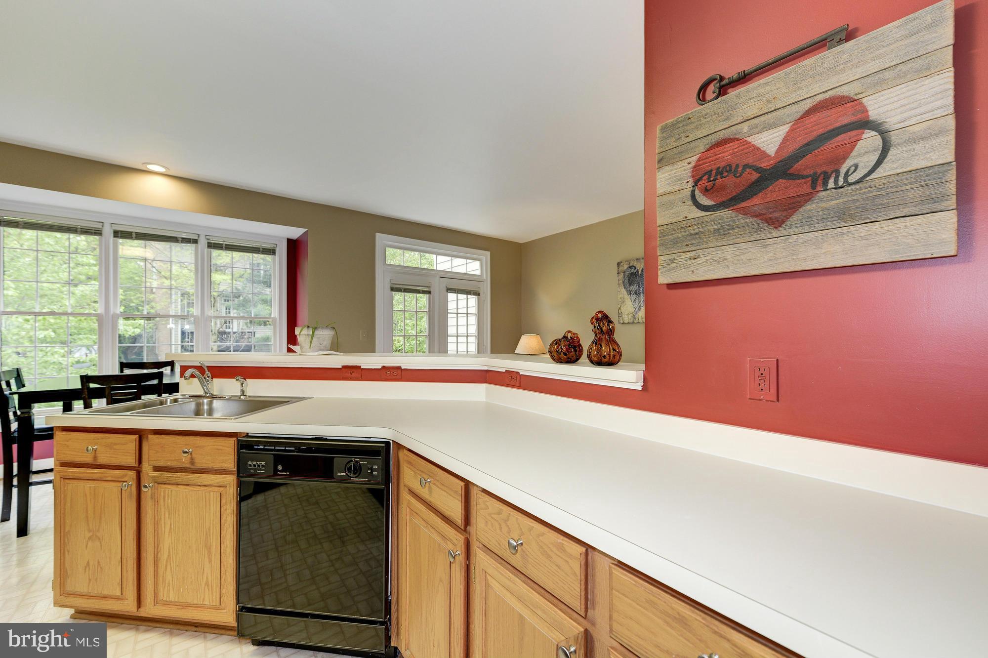 1330 Sundial Drive Reston, VA 20194 - Photo 15 of 30 Kitchen