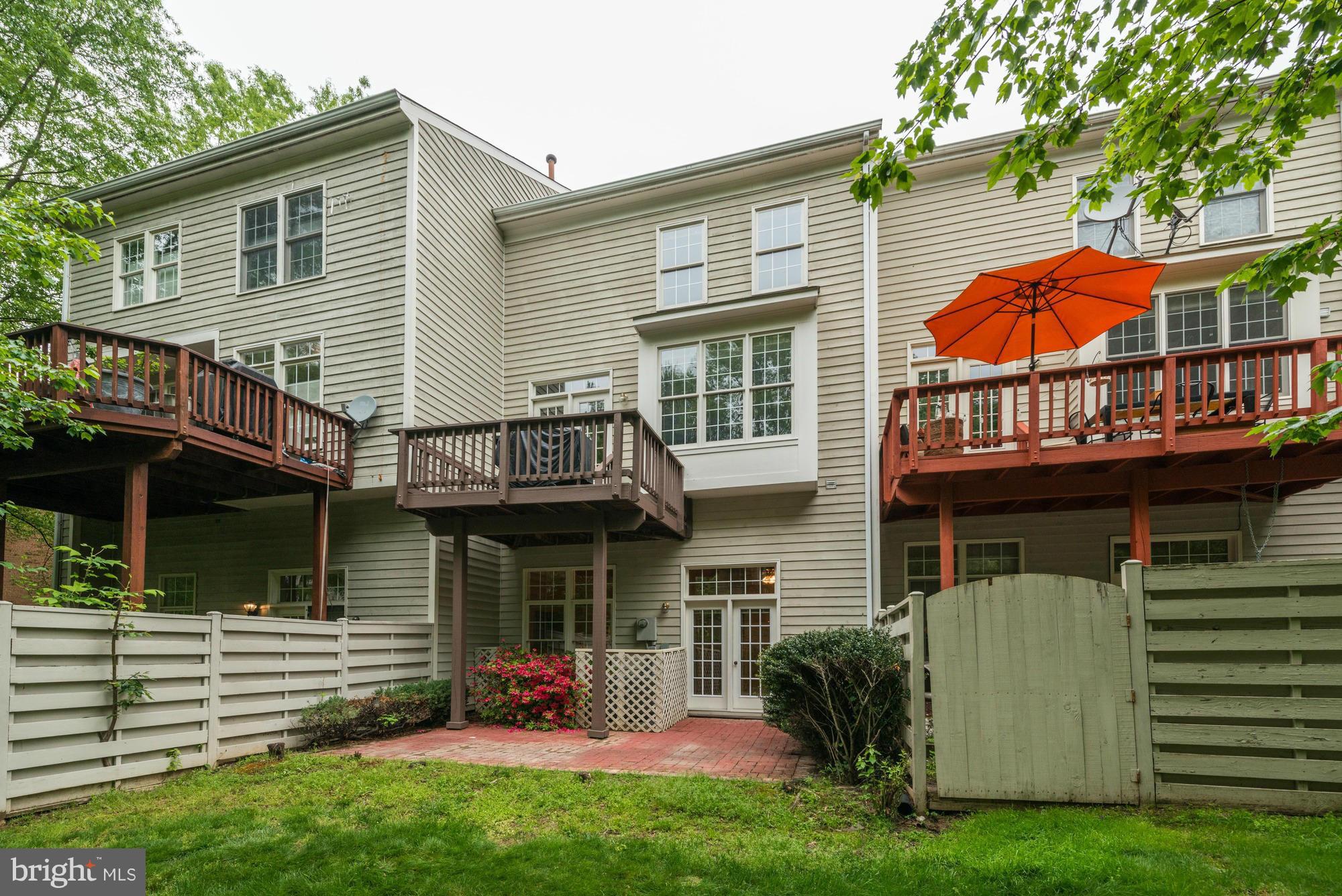 1330 Sundial Drive Reston, VA 20194 - Photo 30 of 30 Exterior (Rear)