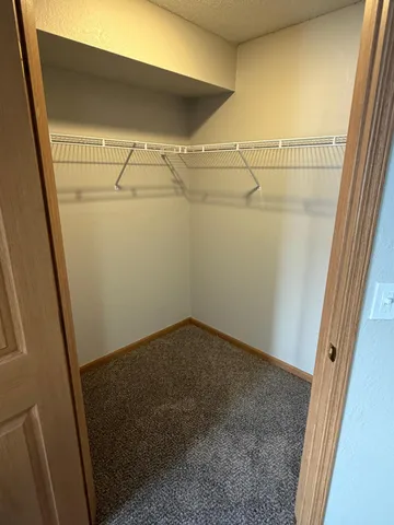 $189,900 | 1321 Lake Drive West, Unit 203, Chanhassen, MN 55317