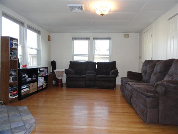 24 Berkeley Street Watertown, MA 02472 - Photo 8 of 30 Gallery Image 8
