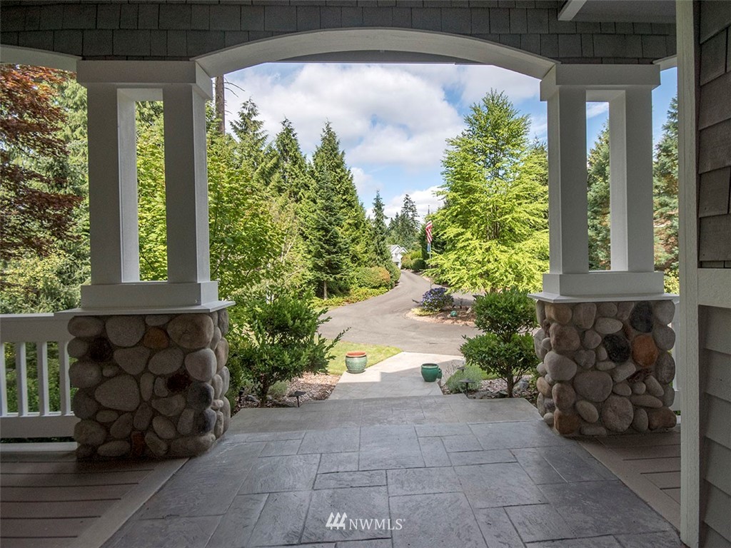 5202 223rd Street Southeast Bothell, WA 98021 - Photo 2 of 25