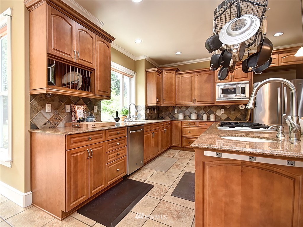 5202 223rd Street Southeast Bothell, WA 98021 - Photo 10 of 25
