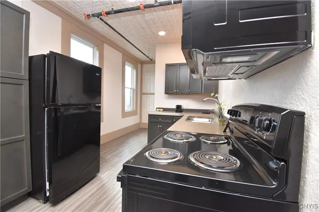 $1,450 | 152 Court Watertown Ny 13601, Unit 5, Watertown, NY 13601