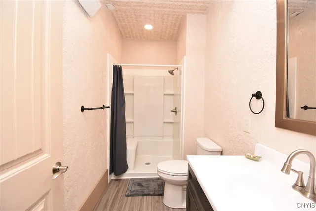 $1,450 | 152 Court Watertown Ny 13601, Unit 5, Watertown, NY 13601