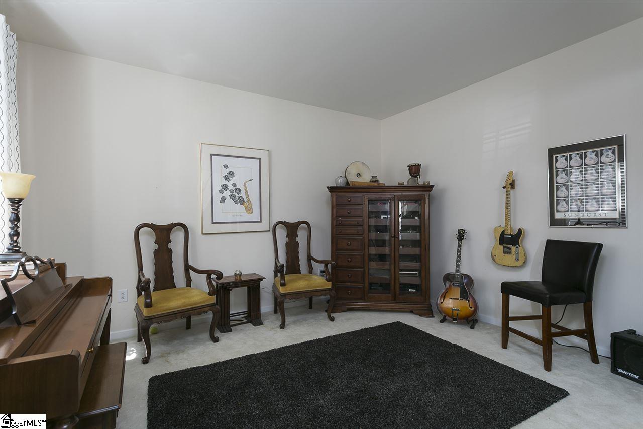 18 Collier Lane Greer, SC 29650 - Photo 9 of 29 Gallery Image 9