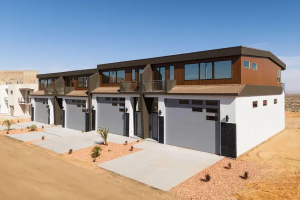 $598,900 | 1330 East Lone Rock, Kanab, UT 84741