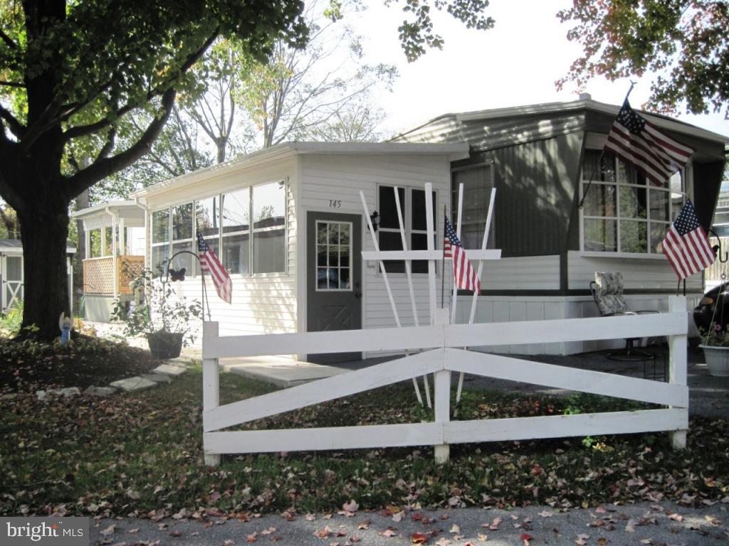 145 Weidler Lane Lititz, PA 17543 - Photo 1 of 2 Gallery Image 1