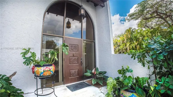 $2,750 | 9280 Biscayne Boulevard, Unit B, Miami Shores, FL 33138