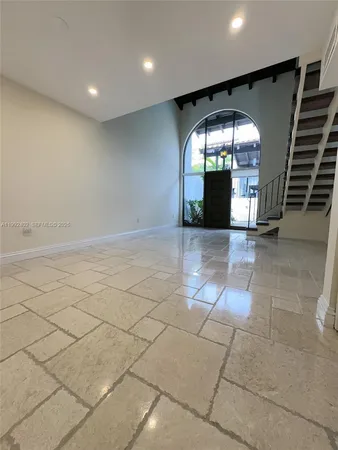 $2,750 | 9280 Biscayne Boulevard, Unit B, Miami Shores, FL 33138