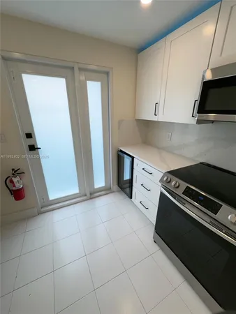 $2,750 | 9280 Biscayne Boulevard, Unit B, Miami Shores, FL 33138