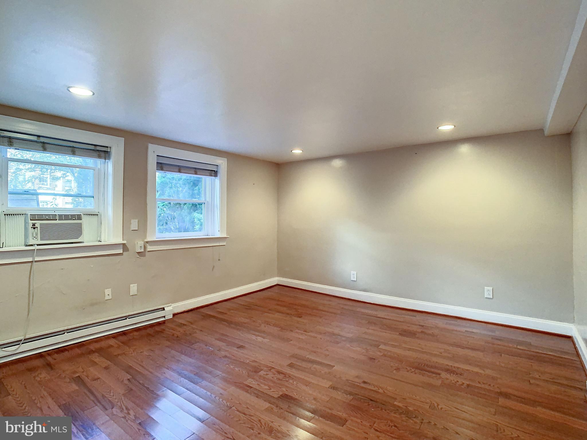 2850 27th Street Northwest Washington, DC 20008 - Photo 25 of 32 Lower Level Bedroom