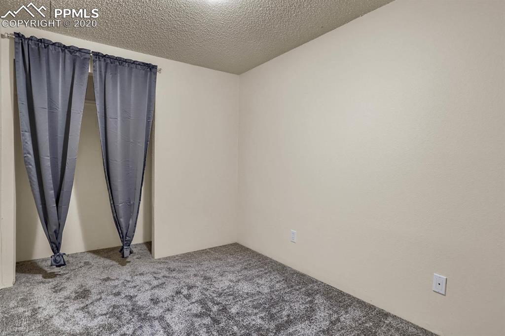 17595 Table Rock Road Colorado Springs, CO 80908 - Photo 23 of 33