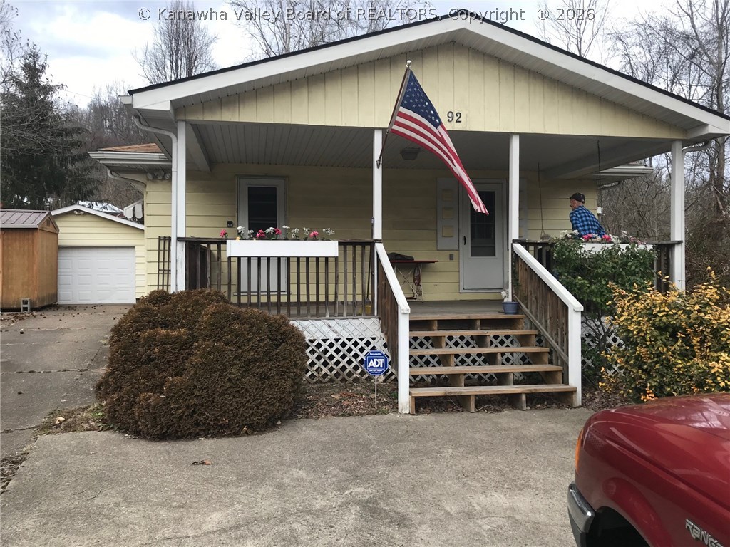 92 Guthrie Road Charleston, WV 25312 - Photo 1 of 20 Gallery Image 1
