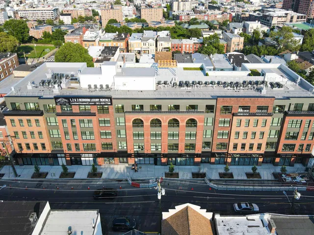 $4,995 | 418 Palisade Avenue, Unit 301, Jersey City, NJ 07307