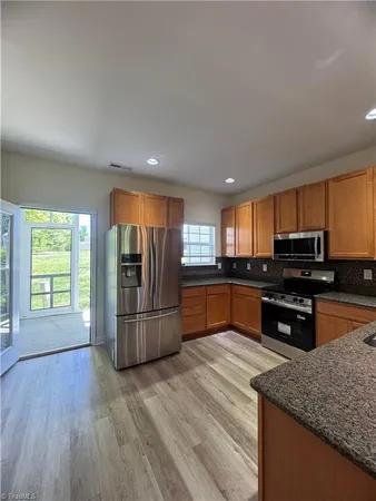 $1,600 | 130 Humberside Drive, Kernersville, NC 27284