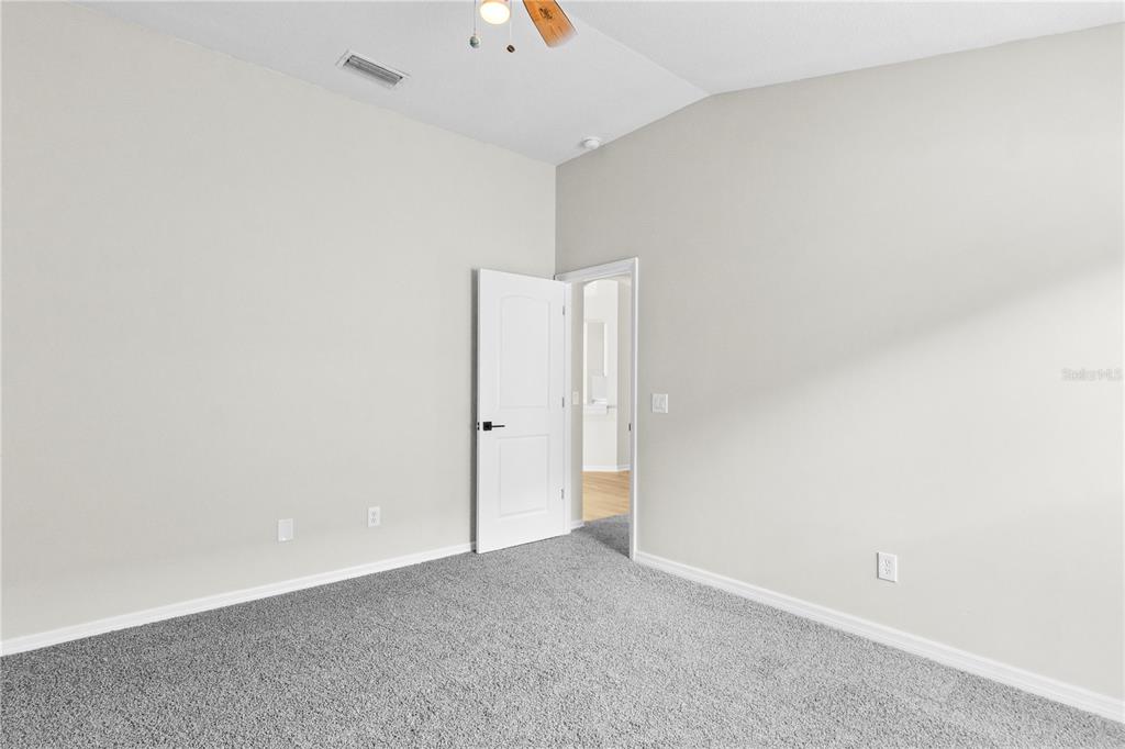 723 Erik Lake Road Brandon, FL 33510 - Photo 18 of 36