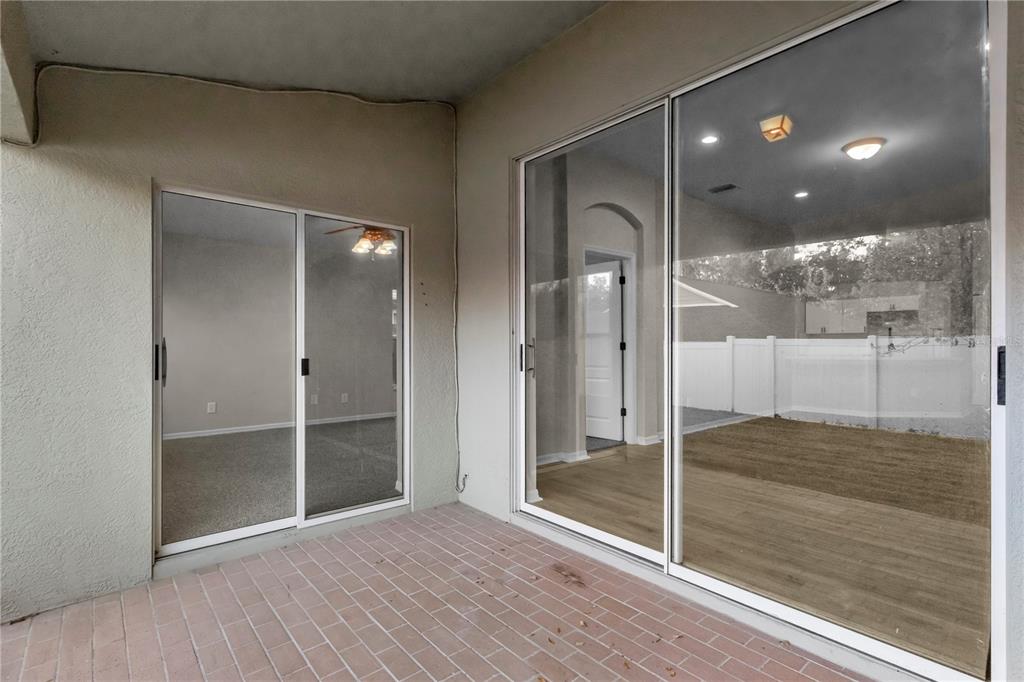 723 Erik Lake Road Brandon, FL 33510 - Photo 4 of 36