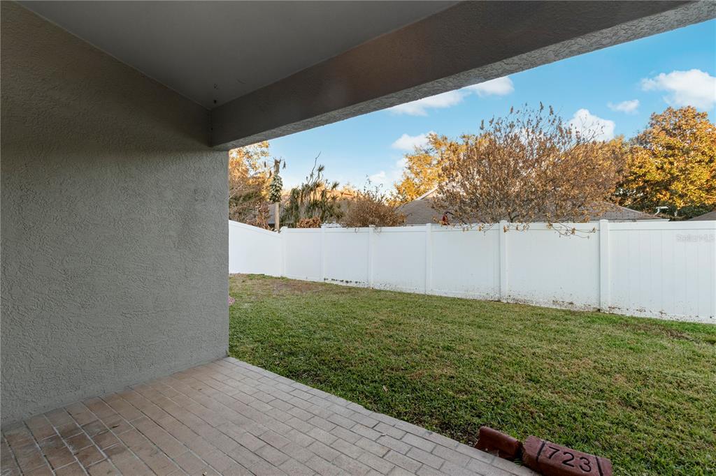 723 Erik Lake Road Brandon, FL 33510 - Photo 6 of 36