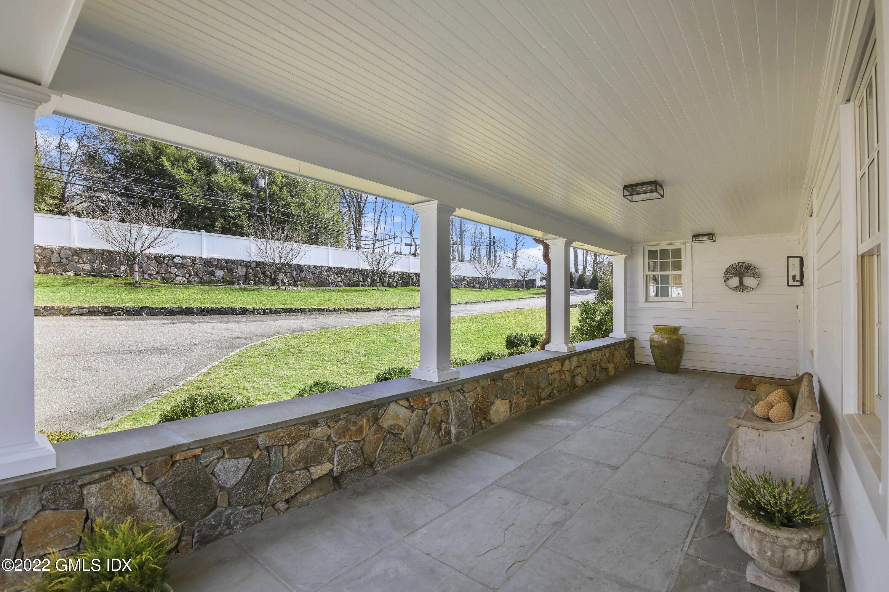 270 Stanwich Road Greenwich, CT 06830 - Photo 7 of 53 270 Stanwich Rd Greenwich CT-print-029-0