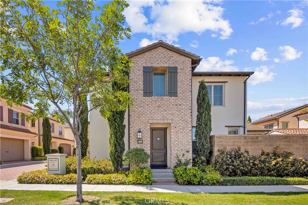124 Gulfstream Irvine, CA 92620 - Photo 1 of 20