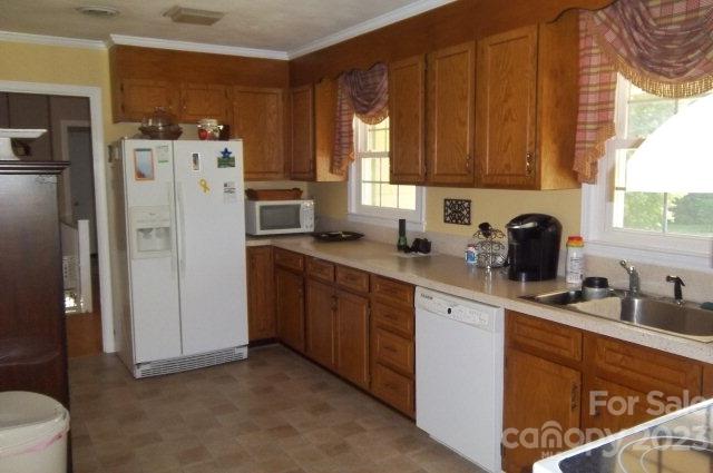 205 Willow Road Salisbury, NC 28147 - Photo 5 of 16 Gallery Image 5