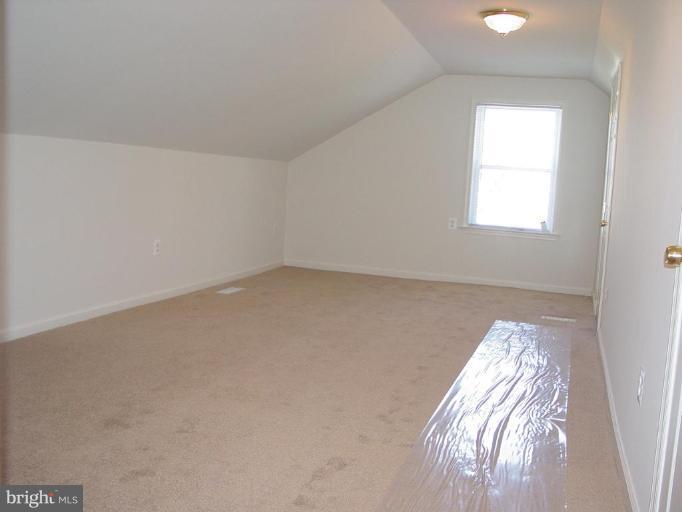 7 Belfast Road Lutherville-Timonium, MD 21093 - Photo 22 of 27 Closets are on right of photo.