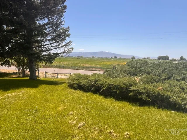 $674,500 | 340 West 400th Street South, Heyburn, ID 83336