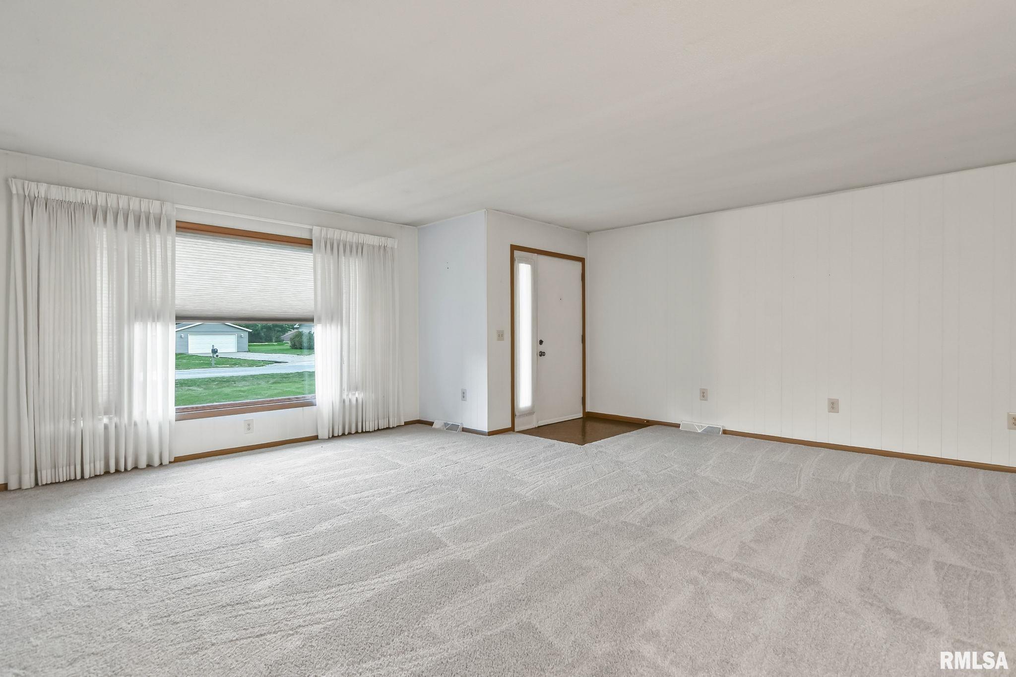 5 Ted Lane Springfield, IL 62711 - Photo 3 of 27