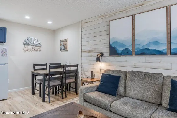 $185,000 | 112 Holiday Loop, Unit 838, Blanchard, ID 83804