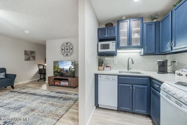 $185,000 | 112 Holiday Loop, Unit 838, Blanchard, ID 83804