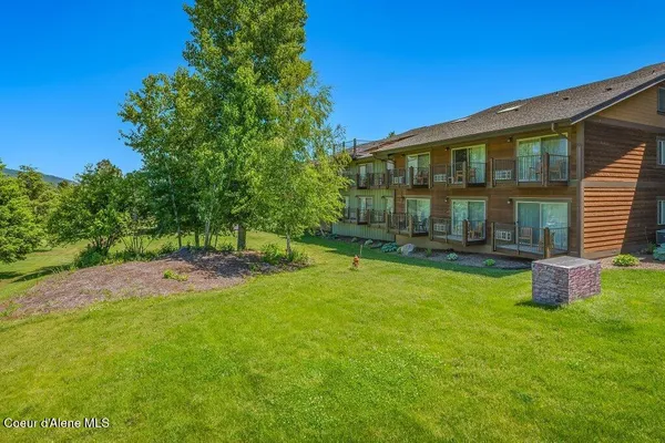 $185,000 | 112 Holiday Loop, Unit 838, Blanchard, ID 83804