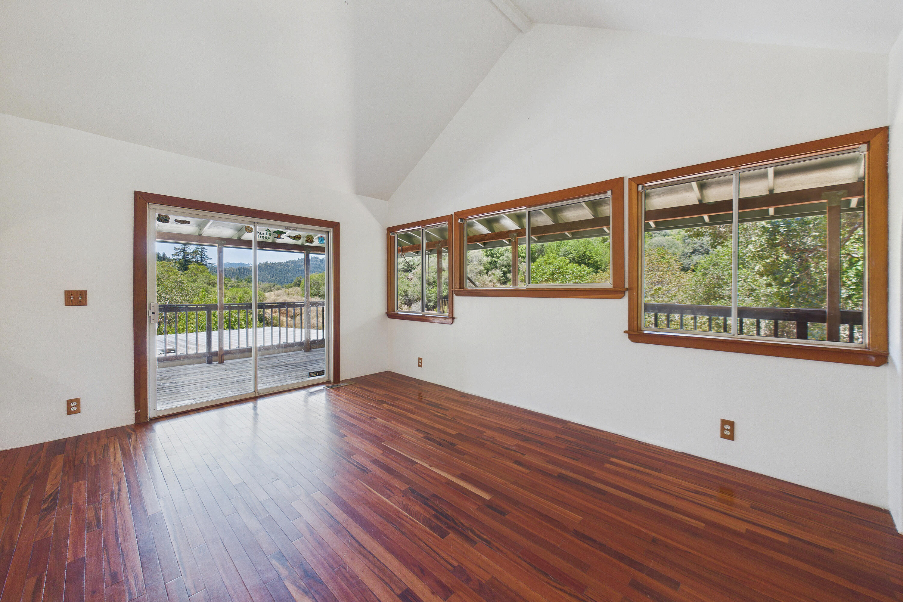 1250 Zenia Bluff Road Alderpoint, CA 95511 - Photo 24 of 73