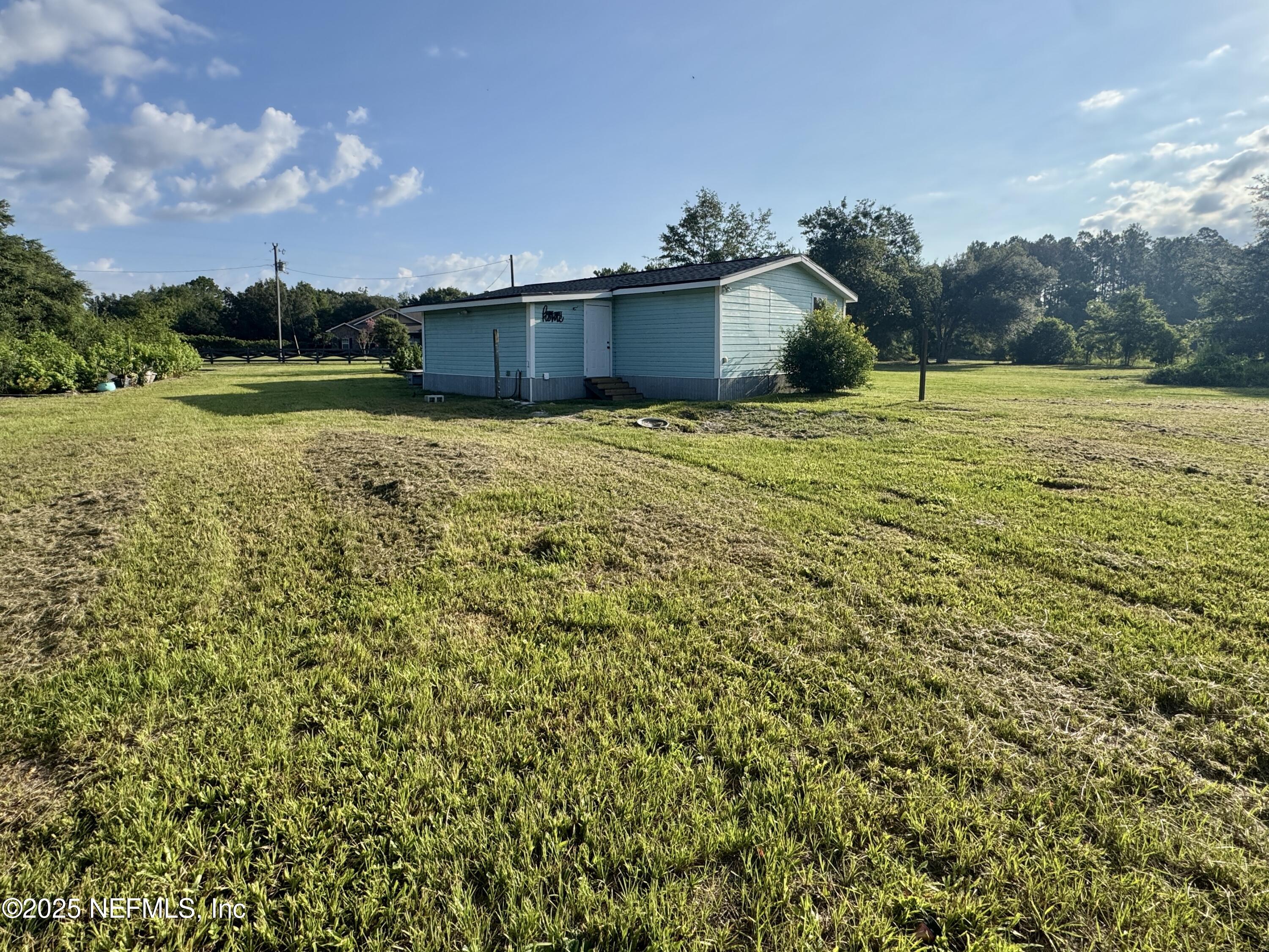 113 Odom Road Palatka, FL 32177 - Photo 13 of 21 IMG_3528