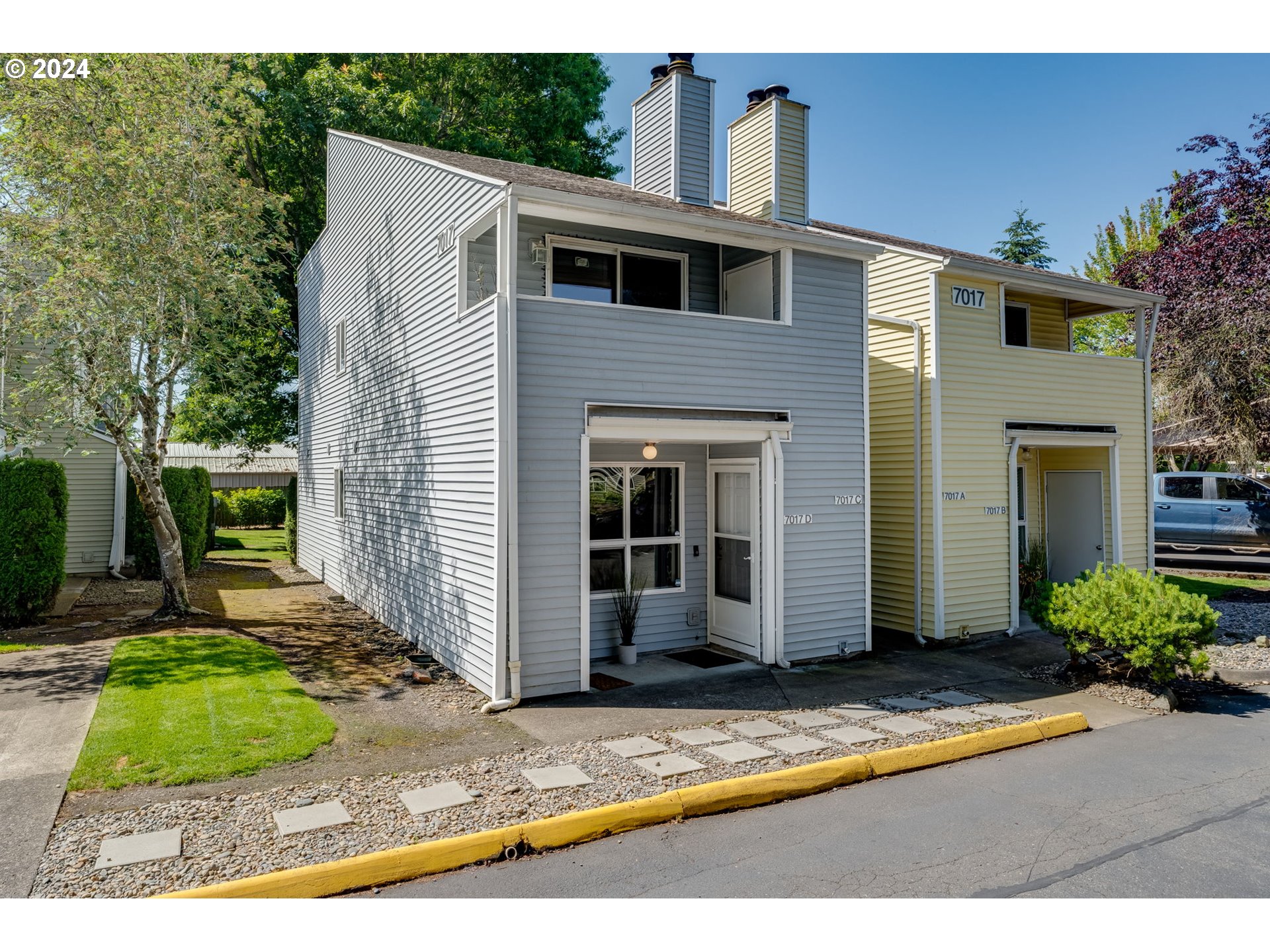 7017 Northeast 43rd St Unit D  