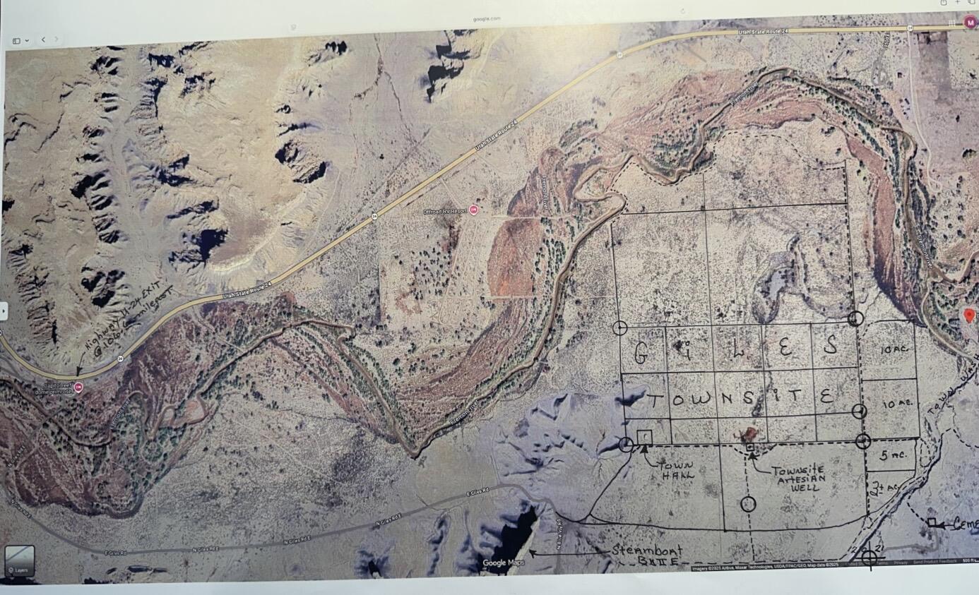 3 Parcel Torrey, UT 84775 - Photo 2 of 3 IMG_2969 2