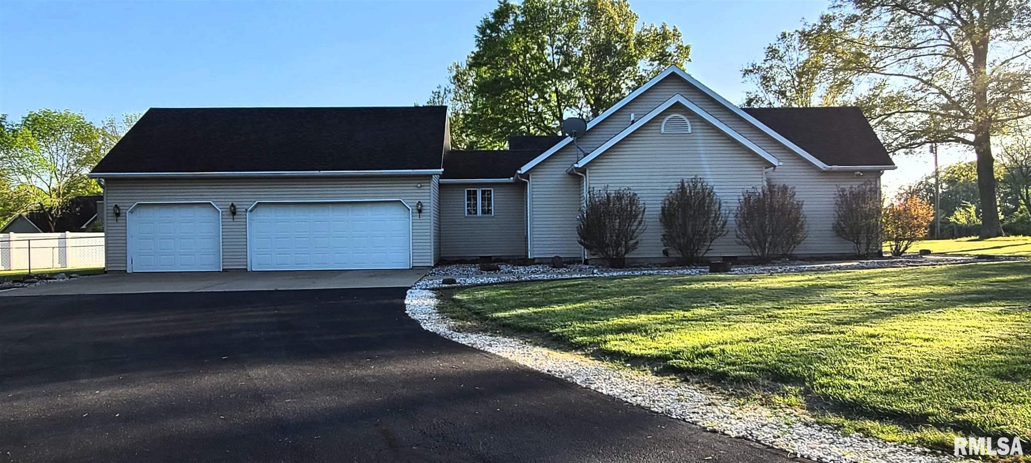 2105 Norman Road Marion, IL 62959 - Photo 12 of 42